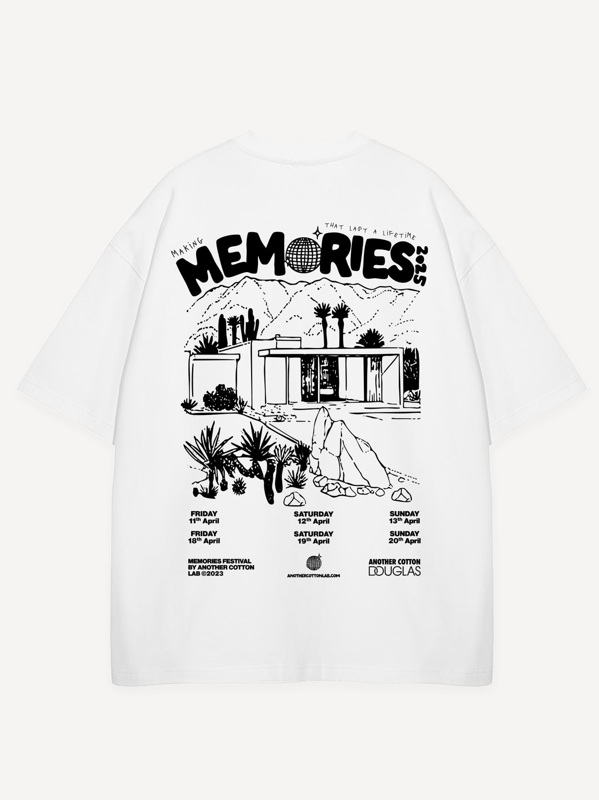 Memories x Douglas Oversized T-Shirt – White