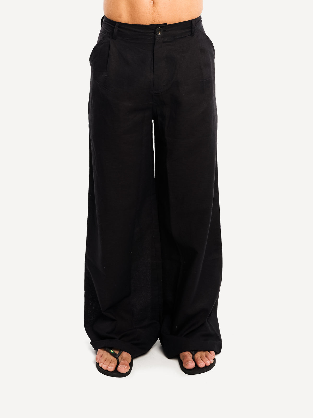 Another Wide Fit Linen Pant – Black