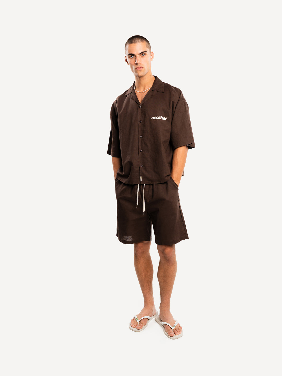 Another Linen Shorts — Dark Brown