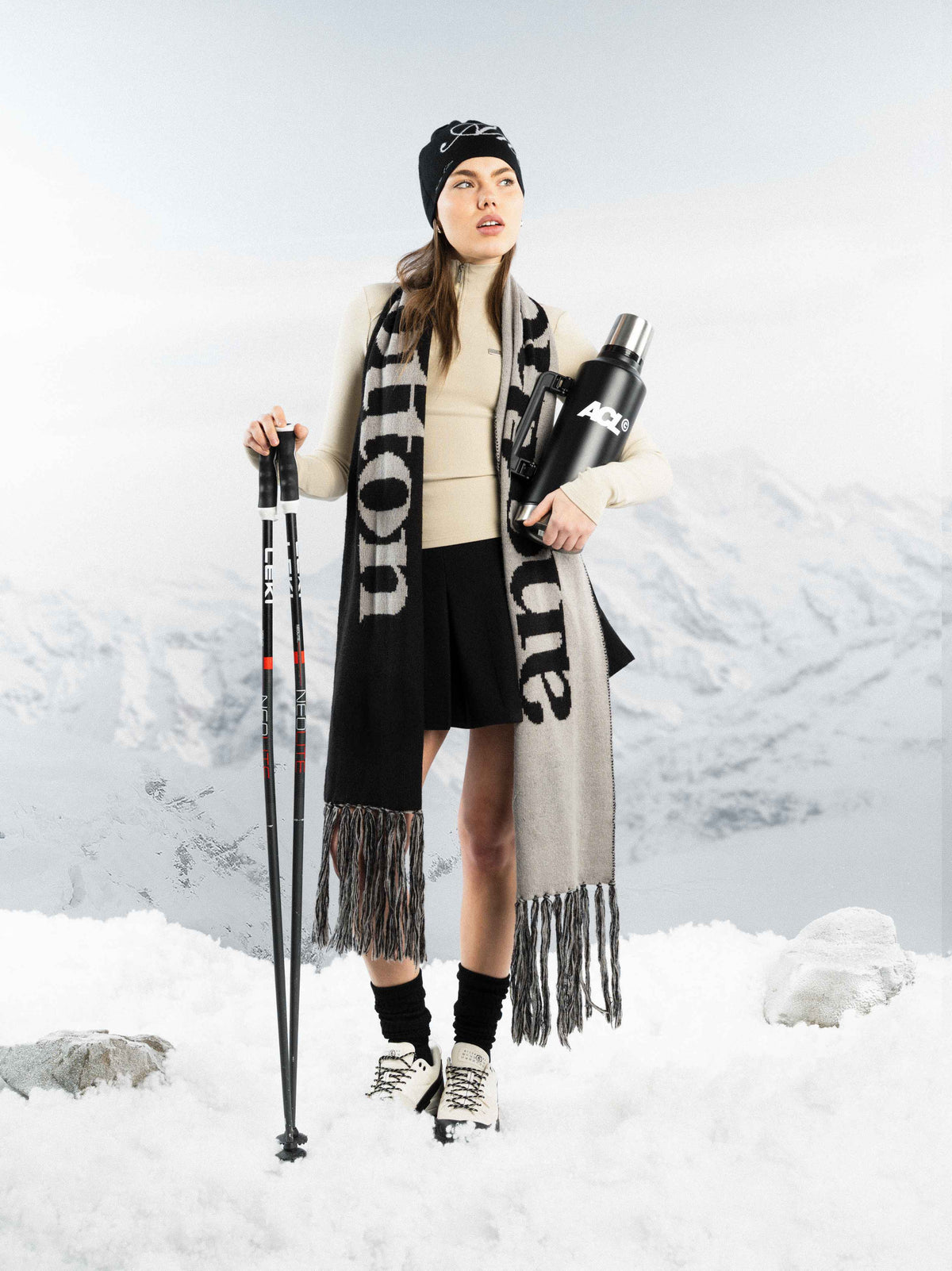 Another Team Scarf – Black