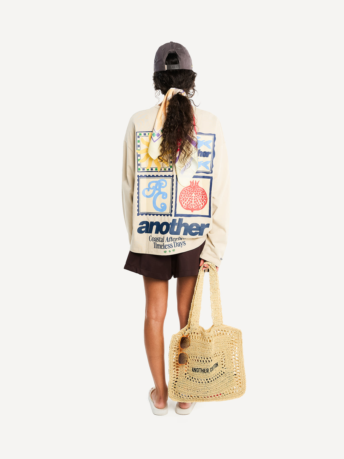 Coastal Afterhours Longsleeve – Beige