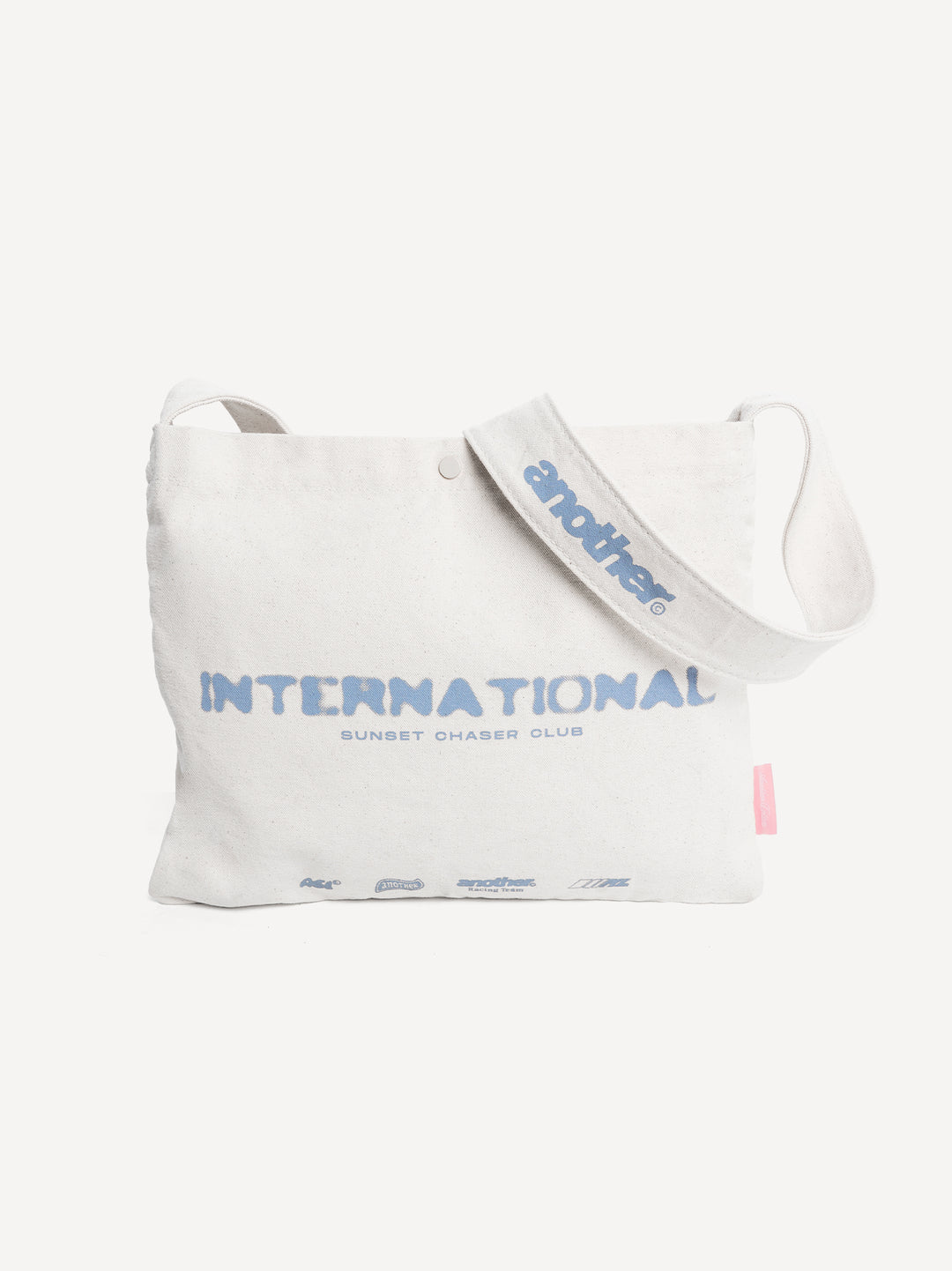Chasing Sunsets Canvas Musette