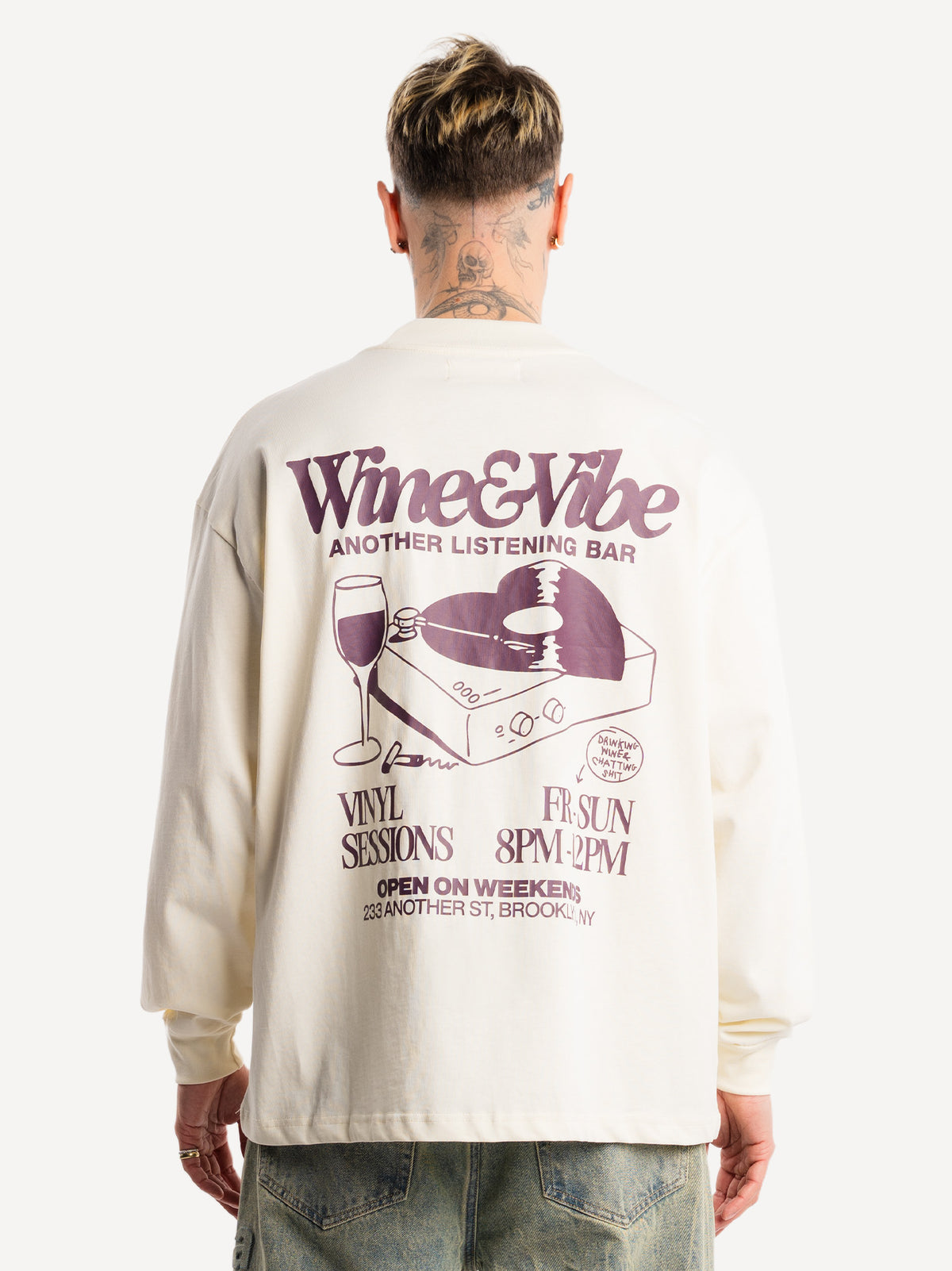 Wine & Vibe Boxy Longsleeve – Off White
