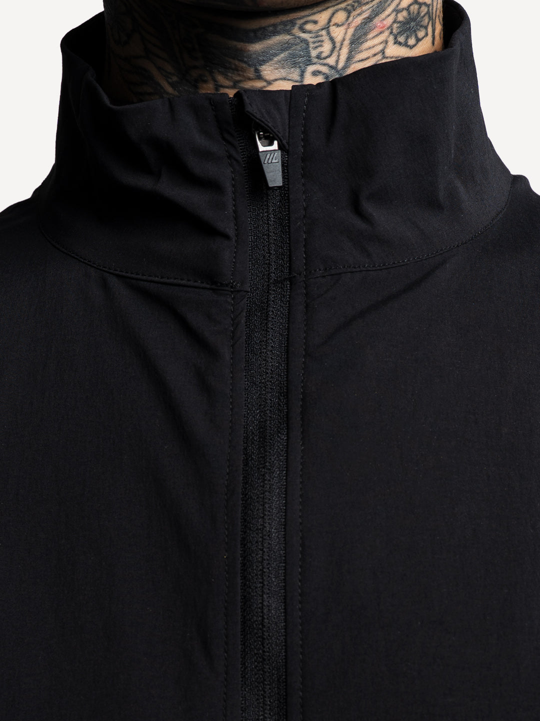 SRC Running Jacket Black DETAILS